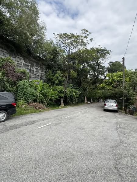Shop for Sale in Taman Lestari Perdana (Seri Kembangan) - Pristine Low - Exterior - PropertyGuru.com.my