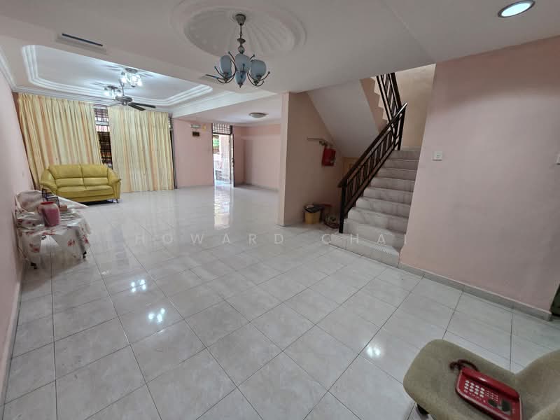 Rumah Teres 2 Tingkat untuk Dijual di Taman Megah (Pontian) - Howard Chai - Living Room - PropertyGuru.com.my