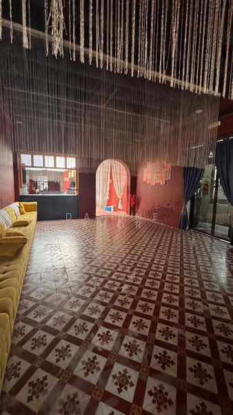 Shop for Rent in Pengkalan Weld (George Town) - Daphne Khor - PropertyGuru.com.my