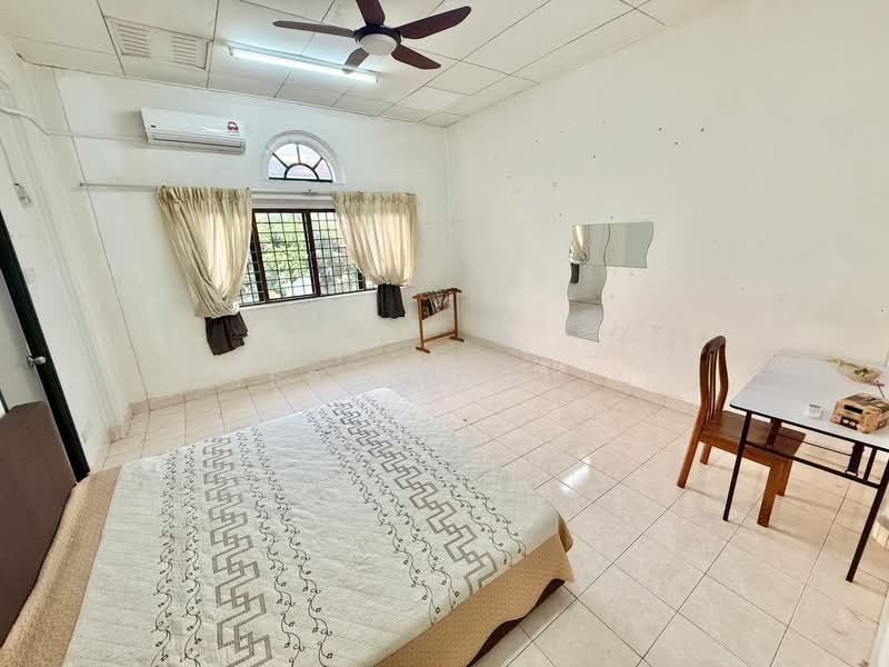 2.5-storey Terraced House for Sale in Seksyen 7 (Shah Alam) - Seri Nordin - PropertyGuru.com.my