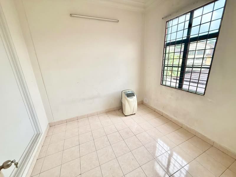 2.5-storey Terraced House for Sale in Seksyen 7 (Shah Alam) - Seri Nordin - PropertyGuru.com.my