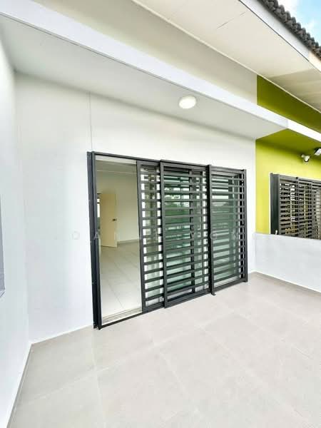 Rumah Teres 2 Tingkat untuk Dijual di Senai (Johor) - Joanne Yong - Exterior - PropertyGuru.com.my