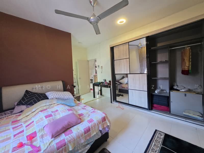 Semi-Detached House for Sale in Taman Seri Inderapura (Kuantan) - Mohammad Azizi - PropertyGuru.com.my