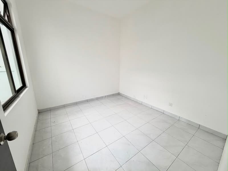 Rumah Teres 2 Tingkat untuk Dijual di Taman Austin Duta (Tebrau) - Iden Tan - Interior - PropertyGuru.com.my