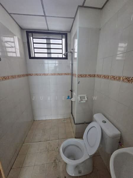 Servis Apartment untuk Dijual di Nusa Perdana Apartment - Julie Yew - Bathroom - PropertyGuru.com.my