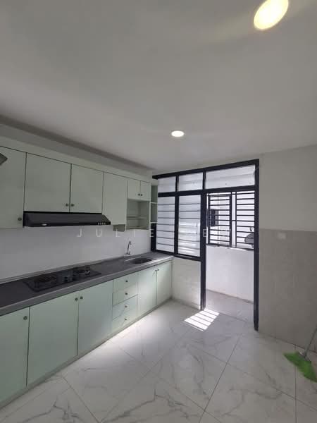 Servis Apartment untuk Dijual di Nusa Perdana Apartment - Julie Yew - Kitchen - PropertyGuru.com.my