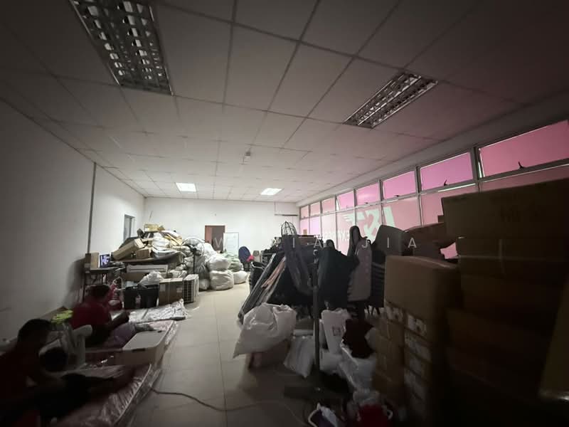 Terrace Factory for Sale in Kawasan Perindustrian Tiong Nam (Tebrau) - Chew Jia Jia - Interior - PropertyGuru.com.my