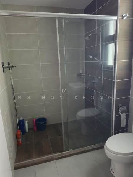Condominium for Rent at Hillcrest Heights - Ng Hon Keong - Bathroom - PropertyGuru.com.my