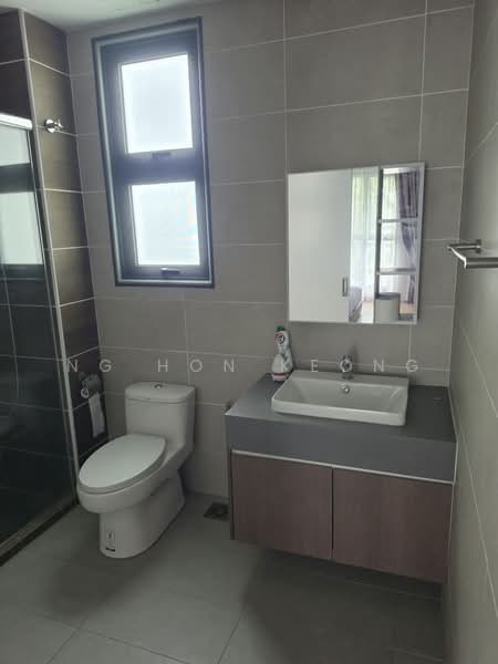 Condominium for Rent at Hillcrest Heights - Ng Hon Keong - Bathroom - PropertyGuru.com.my
