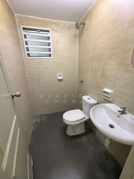 Rumah Teres 2 Tingkat untuk Dijual di Bandar Baru Sri Klebang (Chemor) - Derrick Chung - Bathroom - PropertyGuru.com.my