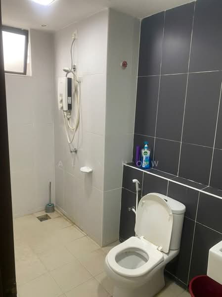 Servis Apartment untuk Disewa di The Garden Residences - Alex How - Bathroom - PropertyGuru.com.my