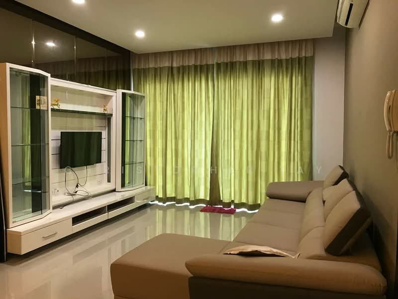 Kondominium untuk Dijual di Le Yuan Residence - Christopher Tay - Living Room - PropertyGuru.com.my