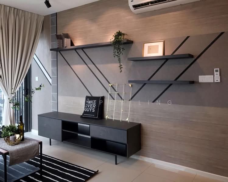 Servis Apartment untuk Dijual di EkoCheras Service Residences - Chin Pey Ling - Living Room - PropertyGuru.com.my