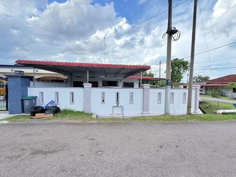 Rumah Berkembar untuk Dijual di Taman Sunrise (Kluang) - May Tan - PropertyGuru.com.my