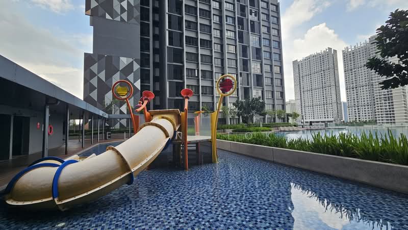 Servis Apartment untuk Dijual di Millerz Square Serviced Residence - Elaine Loke - Exterior - PropertyGuru.com.my