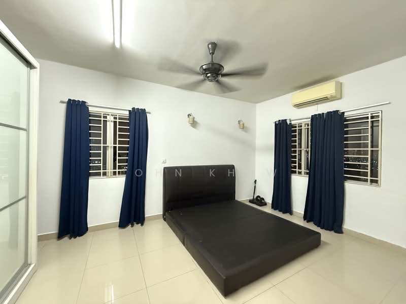 Kondominium untuk Dijual di Kinrara Mas - John Khaw - Bedroom - PropertyGuru.com.my