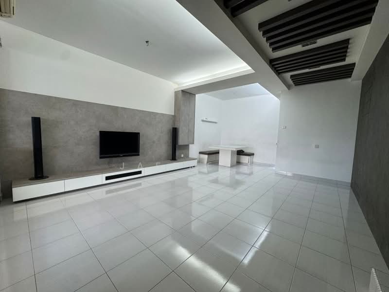 Rumah Teres 2 Tingkat untuk Dijual di Setia Tropika (Johor Bahru) - Jaffrey . - PropertyGuru.com.my