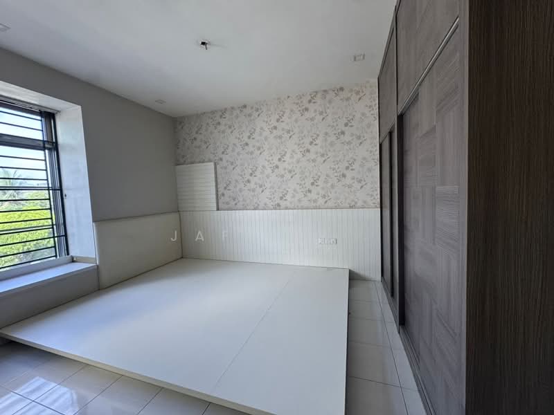 Rumah Teres 2 Tingkat untuk Dijual di Setia Tropika (Johor Bahru) - Jaffrey . - PropertyGuru.com.my
