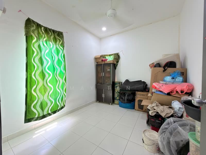 Rumah Banglo untuk Dijual di Taman Sri Lambak (Kluang) - May Tan - PropertyGuru.com.my