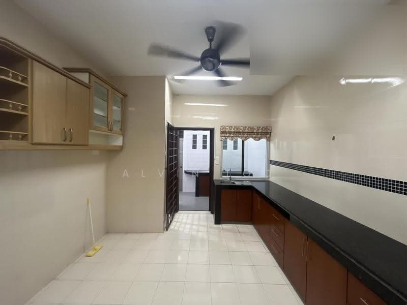 Terraced House for Sale in Bandar Sungai Long (Selangor) - Alvin Loo - Kitchen - PropertyGuru.com.my