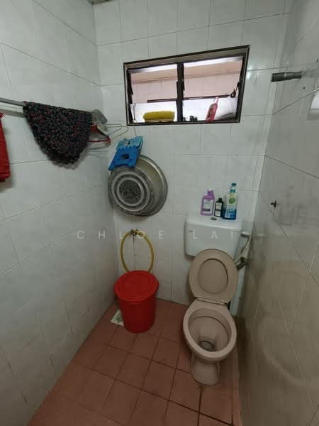 Rumah Teres 2 Tingkat untuk Dijual di Taman Muhibbah (Kulai) - Chloe Lai - Bathroom - PropertyGuru.com.my