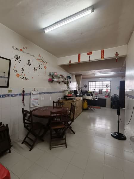 Rumah Teres 2 Tingkat untuk Dijual di Taman Muhibbah (Kulai) - Chloe Lai - Kitchen - PropertyGuru.com.my