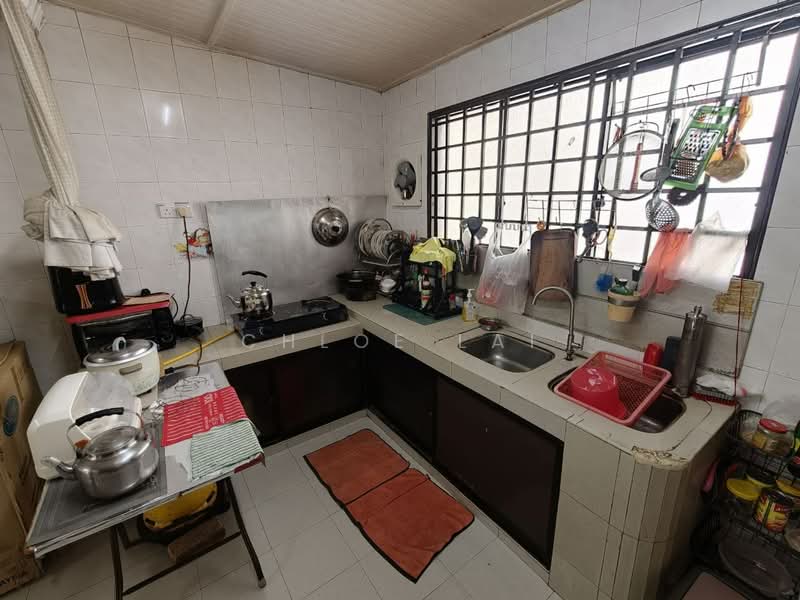 Rumah Teres 2 Tingkat untuk Dijual di Taman Muhibbah (Kulai) - Chloe Lai - Kitchen - PropertyGuru.com.my