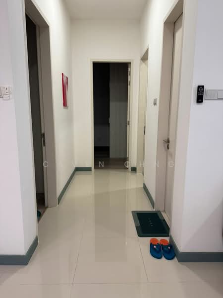 Servis Apartment untuk Disewa di South View - Caven Chng - Corridor - PropertyGuru.com.my