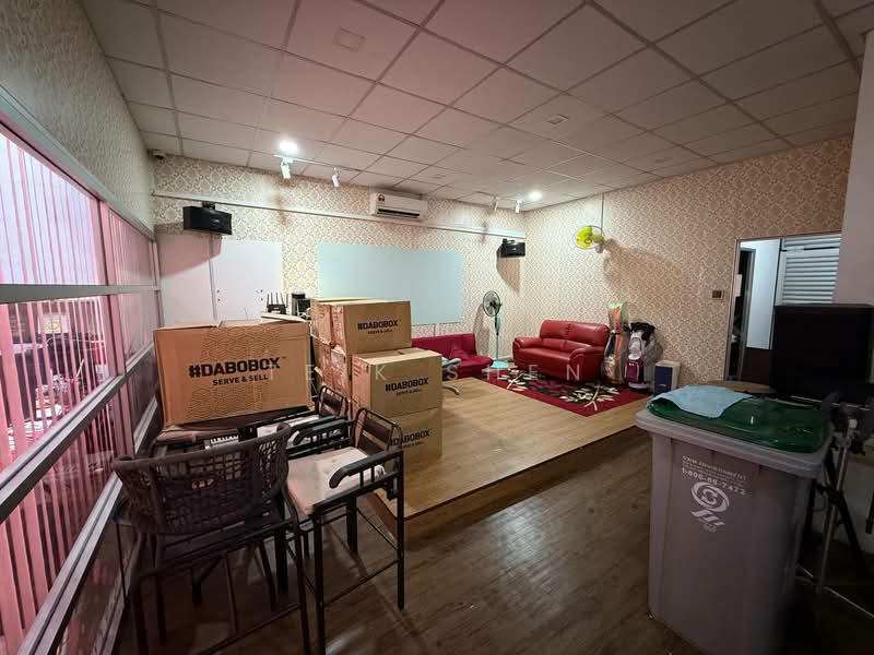 Shop for Sale in Masai (Johor) - Teik Shen - Living Room - PropertyGuru.com.my