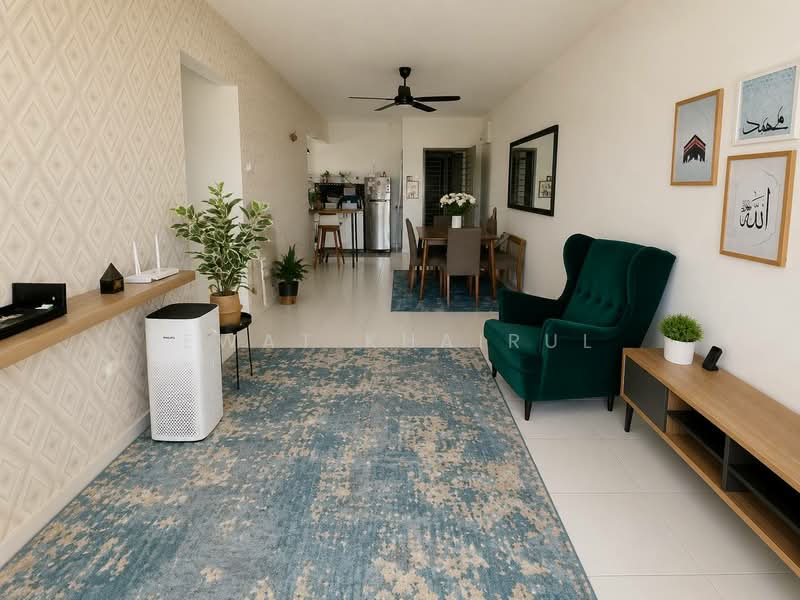 Pangsapuri untuk Dijual di Gapura Bayu - Ewat Khairul - Living Room - PropertyGuru.com.my