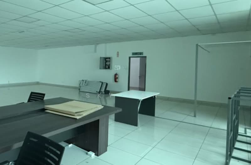 Semi-D Factory for Rent in Indahpura Industrial Park (Kulai) - Sky Tan - Interior - PropertyGuru.com.my