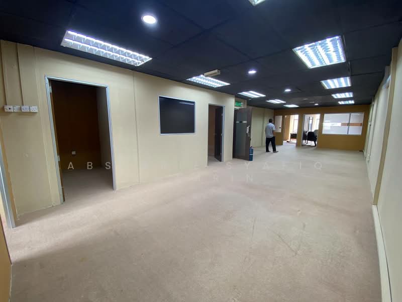 Shop / Office for Rent in Seksyen 13 (Shah Alam) - Absyarie Syafiq Shahrin - Interior - PropertyGuru.com.my