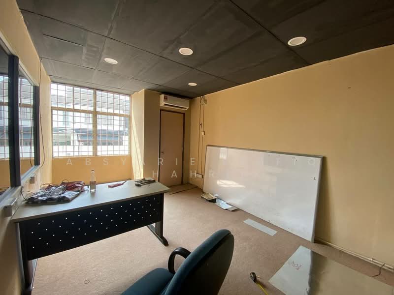 Shop / Office for Rent in Seksyen 13 (Shah Alam) - Absyarie Syafiq Shahrin - PropertyGuru.com.my