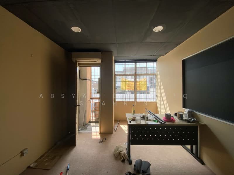 Shop / Office for Rent in Seksyen 13 (Shah Alam) - Absyarie Syafiq Shahrin - PropertyGuru.com.my