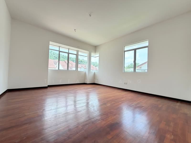 Semi-Detached House for Sale in Kota Emerald (Rawang) - Tiffany Yang - Master Bedroom - PropertyGuru.com.my