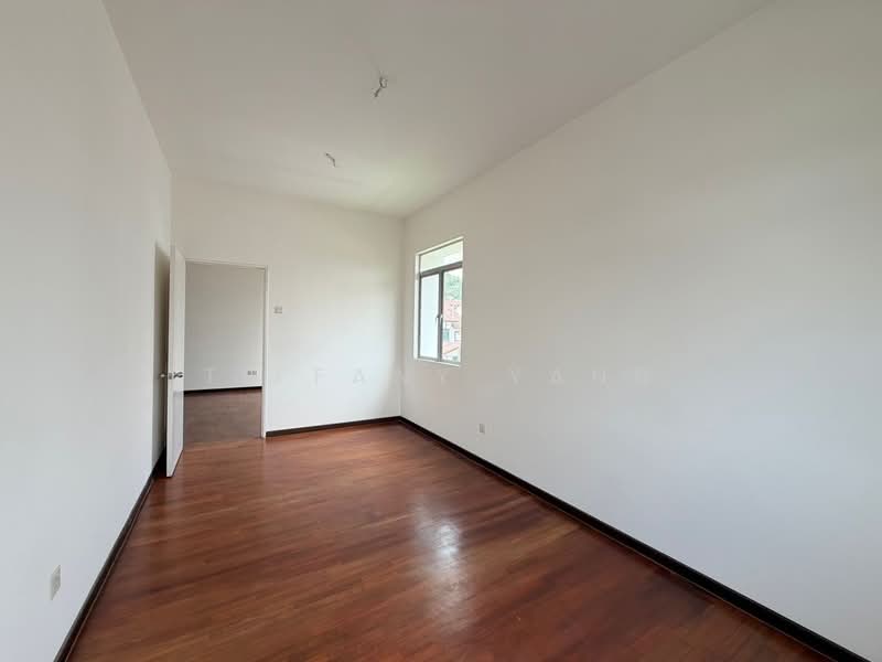 Semi-Detached House for Sale in Kota Emerald (Rawang) - Tiffany Yang - Bedroom - PropertyGuru.com.my