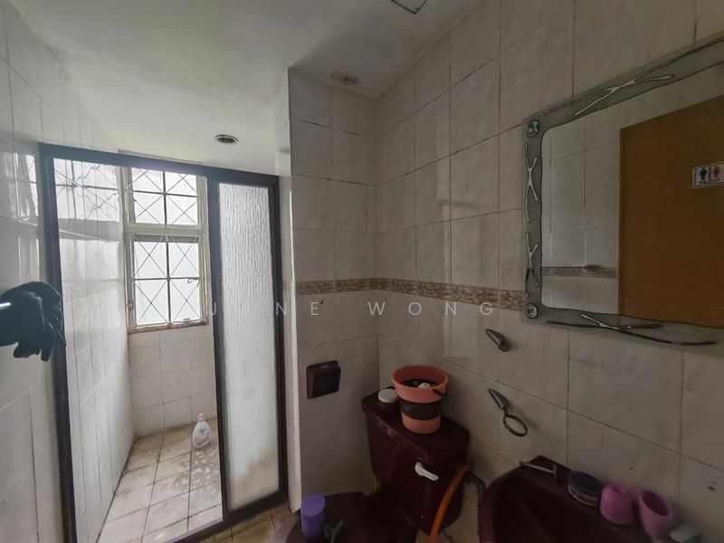Condominium for Sale at Kelana D'Putera - Jane Wong - Bathroom - PropertyGuru.com.my