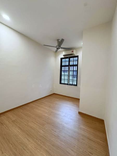 Rumah Teres 2 Tingkat untuk Dijual di Taman Dato' Chellam (Ulu Tiram) - Karl Lim - Interior - PropertyGuru.com.my