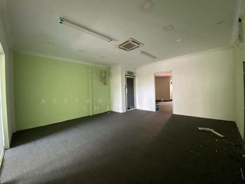 Shop / Office for Rent in Seksyen 13 (Shah Alam) - Absyarie Syafiq Shahrin - Interior - PropertyGuru.com.my