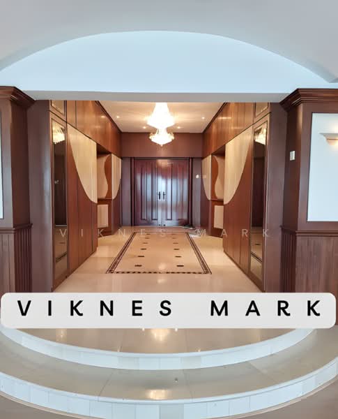 Kondominium untuk Dijual di Silverton Condominium - Viknes Mark - Entrance - PropertyGuru.com.my