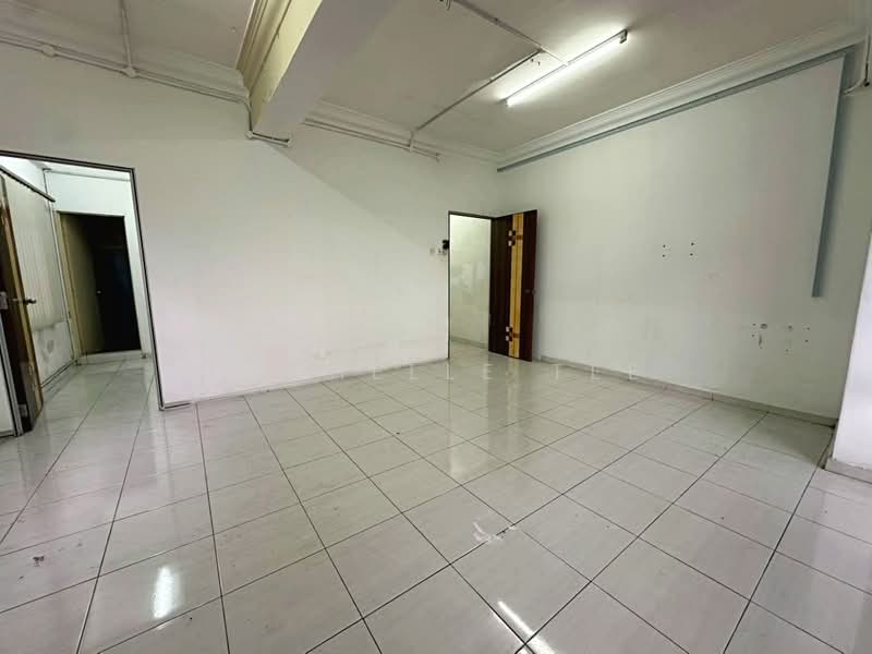 Shop / Office for Rent in Bandar Bukit Tinggi (Klang) - Michelle Tee - Interior - PropertyGuru.com.my