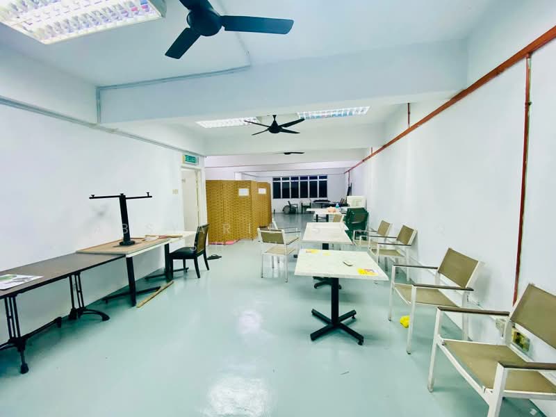 Shop / Office for Rent in Seksyen 13 (Shah Alam) - Absyarie Syafiq Shahrin - Interior - PropertyGuru.com.my