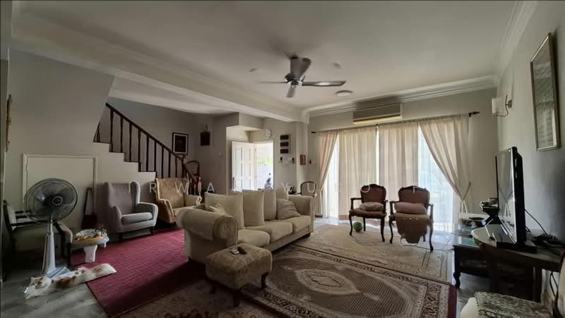 Rumah Teres 2 Tingkat untuk Dijual di Seksyen 13 (Shah Alam) - Irwan Yusoff - Living Room - PropertyGuru.com.my