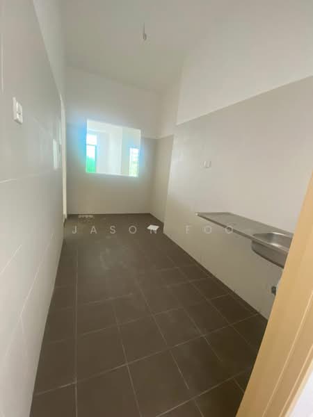 Apartment for Sale at Seri Molek Perdana - Jason Foo - Kitchen - PropertyGuru.com.my