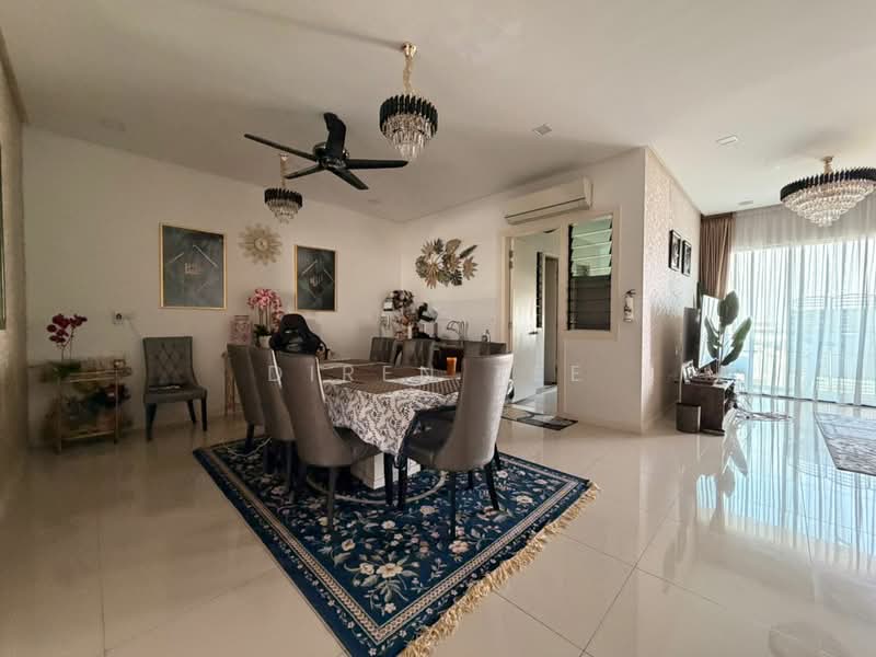 Townhouse for Sale in Desa Melawati (Setapak) - Diren Tee - Dining Room - PropertyGuru.com.my
