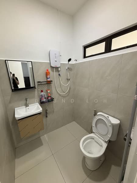 2-storey Terraced House for Rent in Taman Sri Tebrau (Johor Bahru) - Edmund Loh - Bathroom - PropertyGuru.com.my