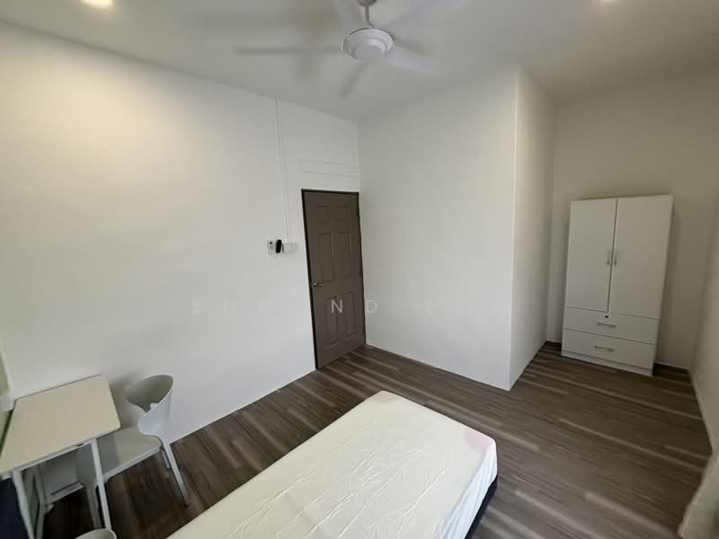 2-storey Terraced House for Rent in Taman Sri Tebrau (Johor Bahru) - Edmund Loh - Bedroom - PropertyGuru.com.my
