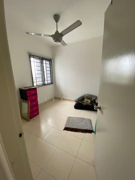 Pangsapuri untuk Dijual di Seri Kasturi Apartments - Alex Yap - Bedroom - PropertyGuru.com.my