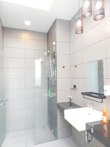 Townhouse for Rent in 16 Sierra (Puchong) - Peggy Lim - Bathroom - PropertyGuru.com.my