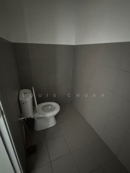 Kedai / Pejabat untuk Disewa di Bayan Lepas (Penang) - Louis Chuah - Bathroom - PropertyGuru.com.my